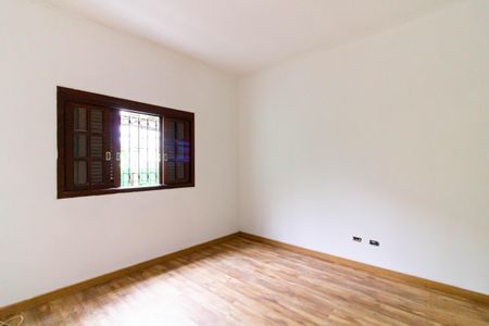 Casa para alugar com 110m², 2 quartos e 3 vagas Casa para alugar com 110m², 2 quartos e 3 vagasSuíte
