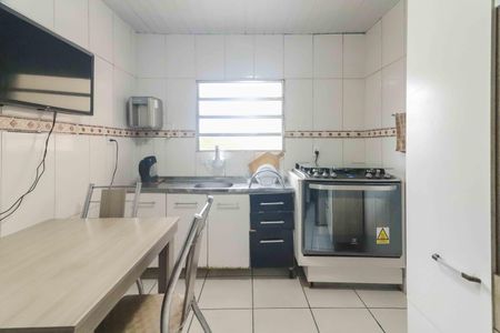 Casa à venda com 65m², 3 quartos e 1 vagaCozinha