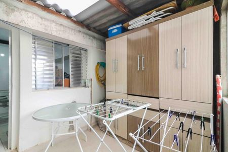 Casa à venda com 65m², 3 quartos e 1 vagaEdícula