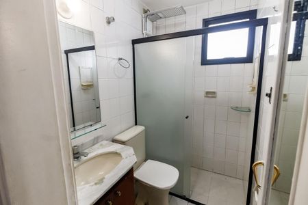 Apartamento à venda com 65m², 3 quartos e 2 vagasBanheiro do Quarto 3