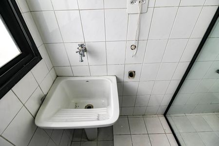 Apartamento à venda com 65m², 3 quartos e 2 vagasDetalhe da area de serviço