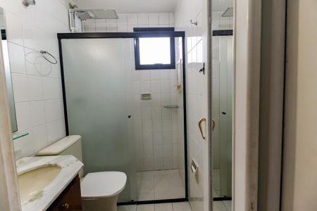 Apartamento à venda com 65m², 3 quartos e 2 vagasBanheiro do Quarto 3