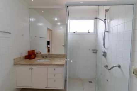Apartamento para alugar com 50m², 1 quarto e 2 vagasBanheiro Social