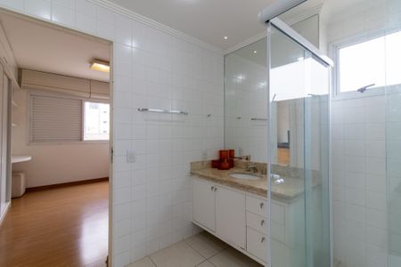 Apartamento para alugar com 50m², 1 quarto e 2 vagasBanheiro Social