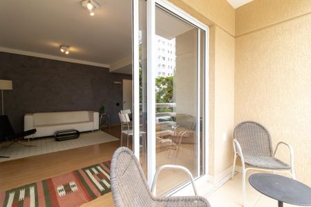 Varanda de apartamento para alugar com 1 quarto, 50m² em Cambuí, Campinas