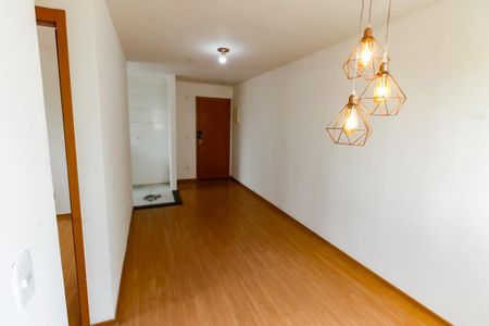 Sala de apartamento para alugar com 2 quartos, 40m² em Parque Esmeralda, São Paulo