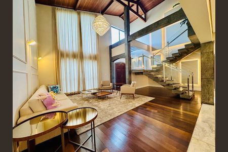 Casa à venda com 4 quartos, 1000m² em Santa Branca, Belo Horizonte