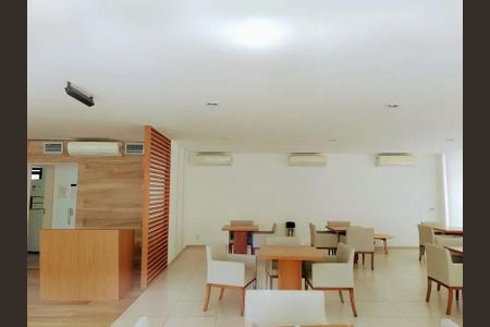 Apartamento para alugar com 169m², 3 quartos e 2 vagas Apartamento para alugar com 169m², 3 quartos e 2 vagasÁrea comum