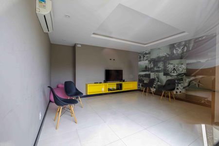 Apartamento para alugar com 169m², 3 quartos e 2 vagas Apartamento para alugar com 169m², 3 quartos e 2 vagasÁrea comum