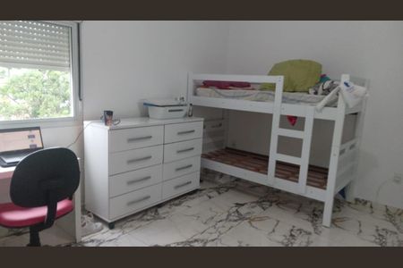 Casa à venda com 4 quartos, 200m² em Parque das Universidades, Campinas