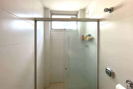 Apartamento à venda com 75m², 2 quartos e 1 vagaBanheiro