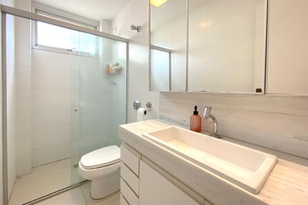 Apartamento à venda com 75m², 2 quartos e 1 vagaBanheiro