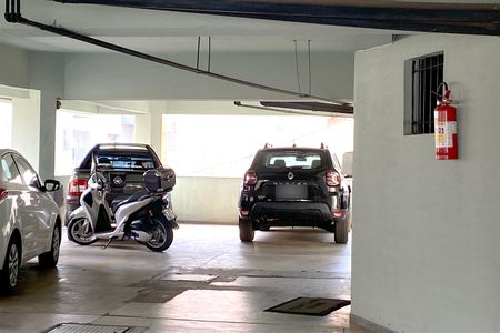 Apartamento à venda com 75m², 2 quartos e 1 vagaVaga