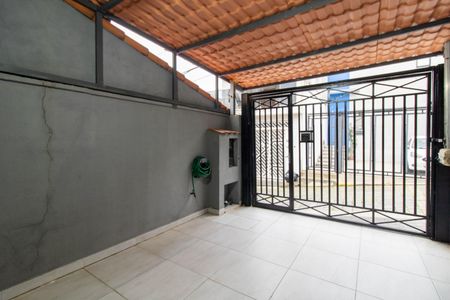 Casa à venda com 77m², 2 quartos e 2 vagas Casa à venda com 77m², 2 quartos e 2 vagasGaragem 2