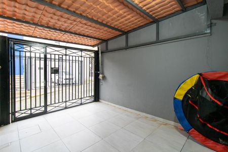 Casa à venda com 77m², 2 quartos e 2 vagas Casa à venda com 77m², 2 quartos e 2 vagasGaragem 2