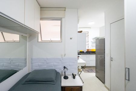 Sala/Quarto de kitnet/studio para alugar com 1 quarto, 22m² em Mirandópolis, São Paulo
