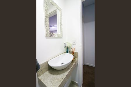 Lavabo de apartamento para alugar com 4 quartos, 117m² em Jardim das Acacias, São Paulo