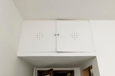 Sala - Armário de apartamento para alugar com 2 quartos, 60m² em Irajá, Rio de Janeiro