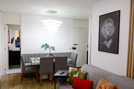 sala de apartamento à venda com 2 quartos, 53m² em Centro, Osasco
