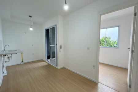 Sala/Cozinha de apartamento à venda com 2 quartos, 35m² em Vila Pereira Barreto, São Paulo
