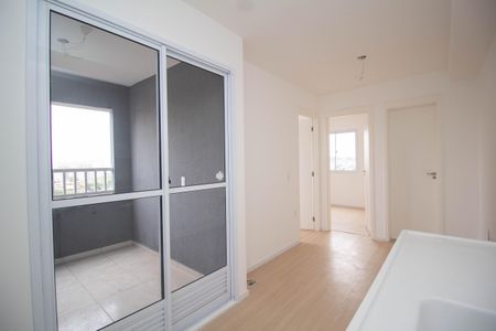 Sala/Cozinha de apartamento à venda com 2 quartos, 35m² em Vila Pereira Barreto, São Paulo