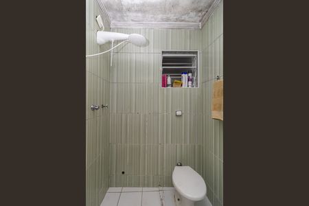 Casa à venda com 249m², 3 quartos e 6 vagasBanheiro da Suíte