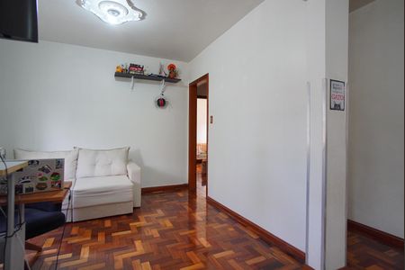 Sala de apartamento à venda com 3 quartos, 80m² em Passo D’areia, Porto Alegre