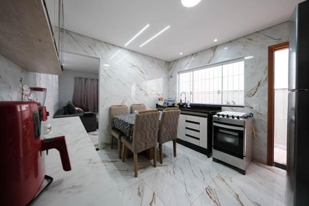 Casa à venda com 173m², 3 quartos e 2 vagasCozinha