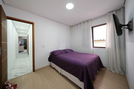 Casa à venda com 173m², 3 quartos e 2 vagasQuarto 2