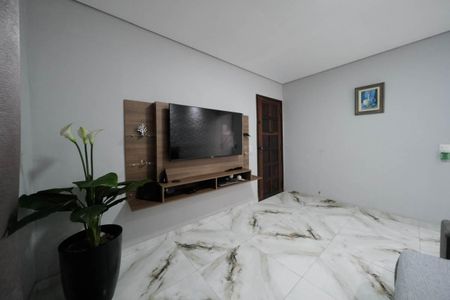 Casa à venda com 173m², 3 quartos e 2 vagasSala