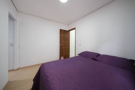Casa à venda com 173m², 3 quartos e 2 vagasQuarto 2