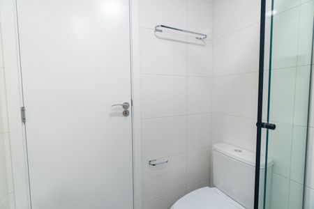 Banheiro de kitnet/studio para alugar com 1 quarto, 25m² em Vila da Saúde, São Paulo