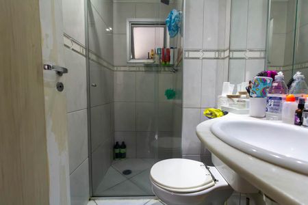 Apartamento à venda com 80m², 3 quartos e 2 vagas Apartamento à venda com 80m², 3 quartos e 2 vagasBanheiro 2