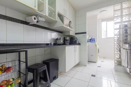 Apartamento à venda com 80m², 3 quartos e 2 vagas Apartamento à venda com 80m², 3 quartos e 2 vagasCozinha