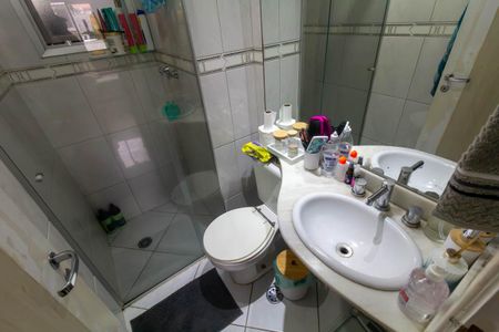 Apartamento à venda com 80m², 3 quartos e 2 vagas Apartamento à venda com 80m², 3 quartos e 2 vagasBanheiro 2