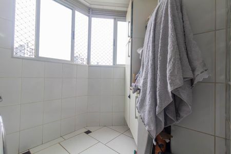 Apartamento à venda com 80m², 3 quartos e 2 vagas Apartamento à venda com 80m², 3 quartos e 2 vagasÁrea de Serviço