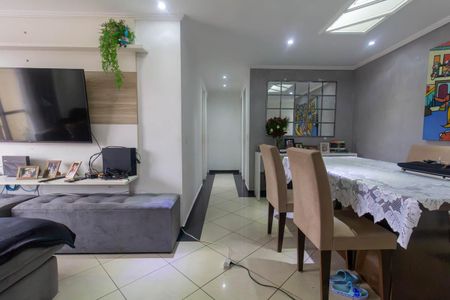Apartamento à venda com 80m², 3 quartos e 2 vagas Apartamento à venda com 80m², 3 quartos e 2 vagasSala