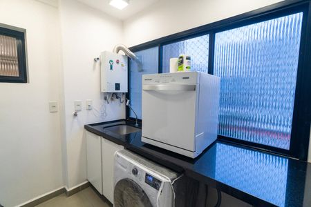 Apartamento à venda com 70m², 2 quartos e 1 vagaÁrea de Serviço