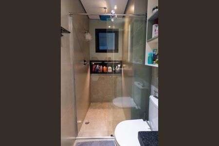 Apartamento à venda com 70m², 2 quartos e 1 vagaBanheiro Detalhe