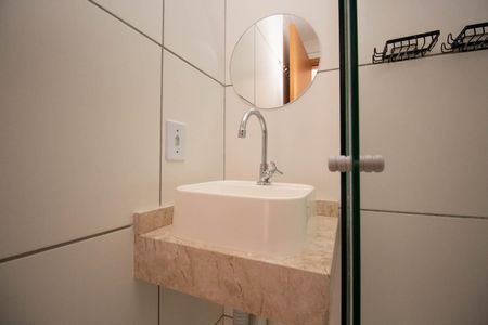 Banheiro Social de apartamento para alugar com 1 quarto, 36m² em Centro Urbano, Brasília