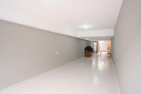Casa à venda com 160m², 3 quartos e 4 vagasGaragem