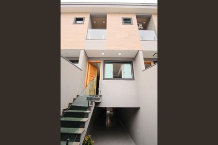Casa à venda com 160m², 3 quartos e 4 vagasEntrada