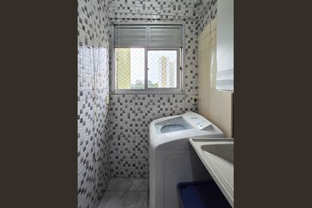 Apartamento à venda com 56m², 2 quartos e 1 vaga Apartamento à venda com 56m², 2 quartos e 1 vagaÁrea de Serviço