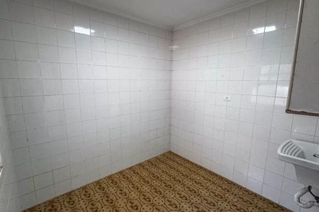 Casa à venda com 5 quartos, 320m² em Vila Santa Teresa, Santo André