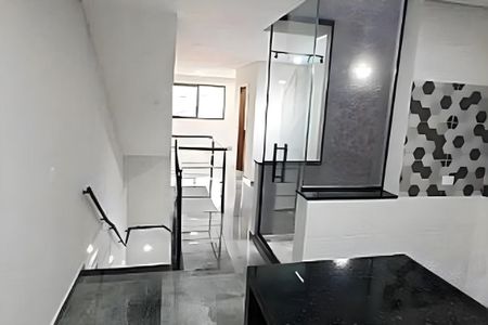 Casa à venda com 3 quartos, 120m² em Jardim Mariliza, São Paulo