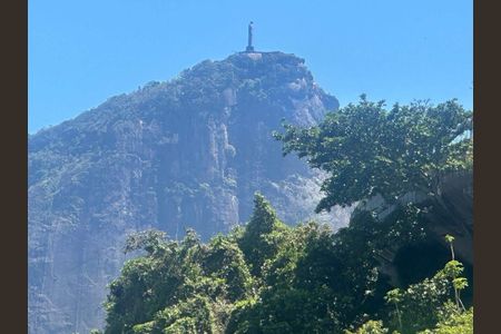 Apartamento à venda com 66m², 2 quartos e 1 vaga