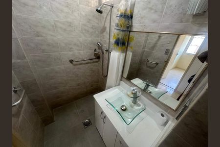 Apartamento à venda com 66m², 2 quartos e 1 vaga