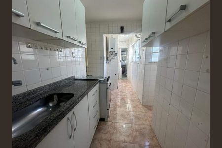 Apartamento à venda com 66m², 2 quartos e 1 vaga
