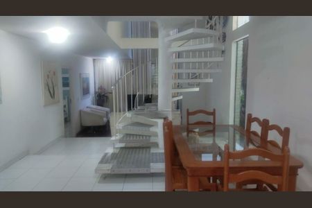 Casa à venda com 4 quartos, 247m² em Pompeia, São Paulo