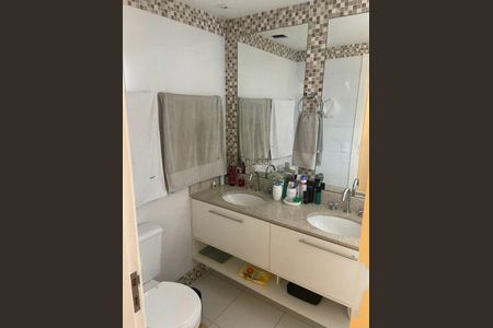 Apartamento à venda com 3 quartos, 127m² em Parque São Jorge, São Paulo